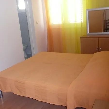 Studio In Rab Insel Rab 16487 * Barbat na Rabu
